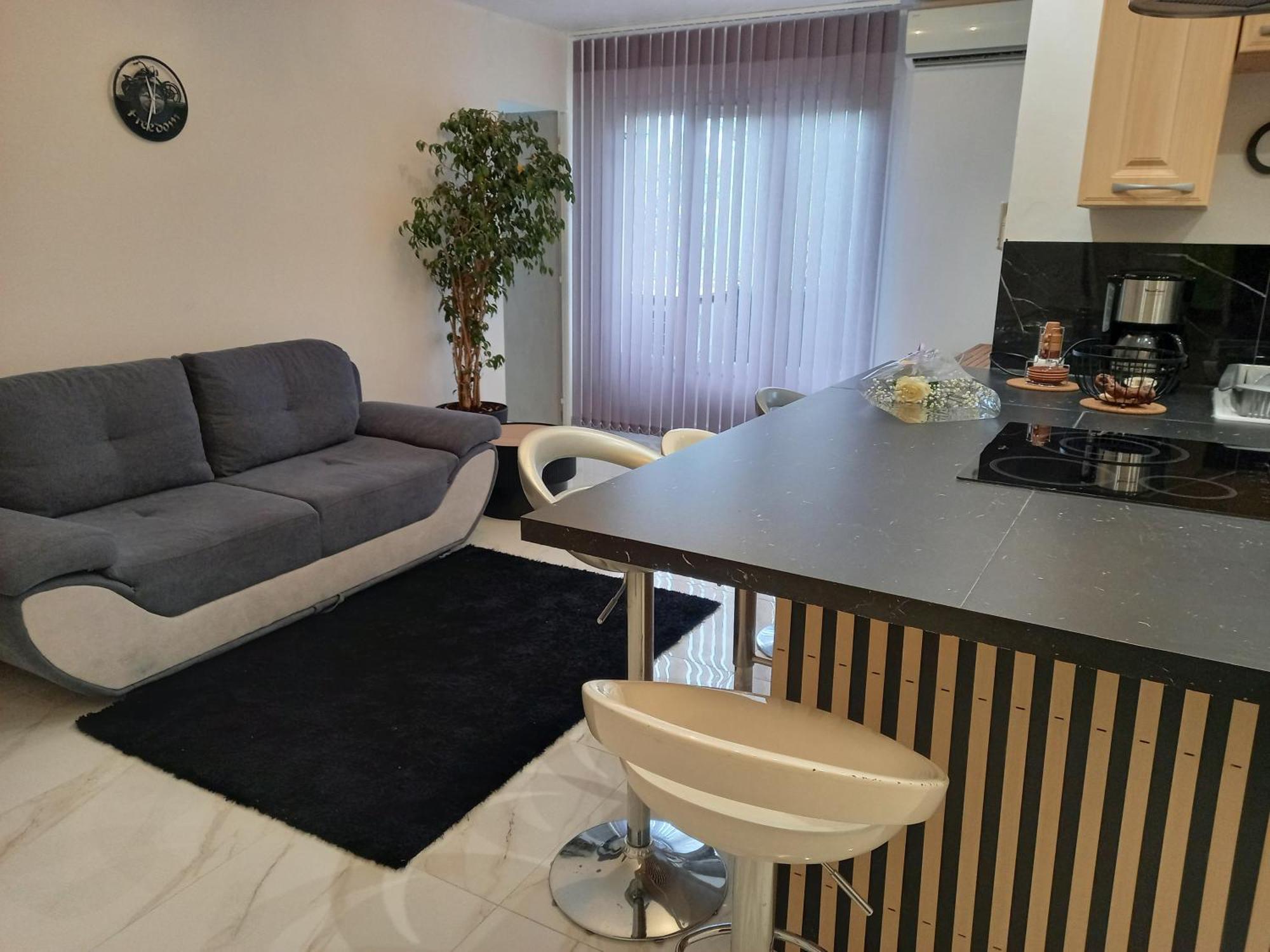 Appartement F2 Bastia  Eksteriør bilde